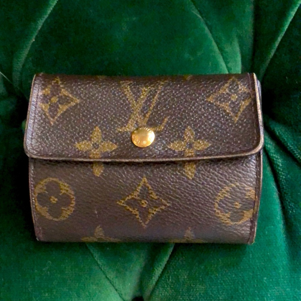 Authentic Louis Vuitton coin/card holder